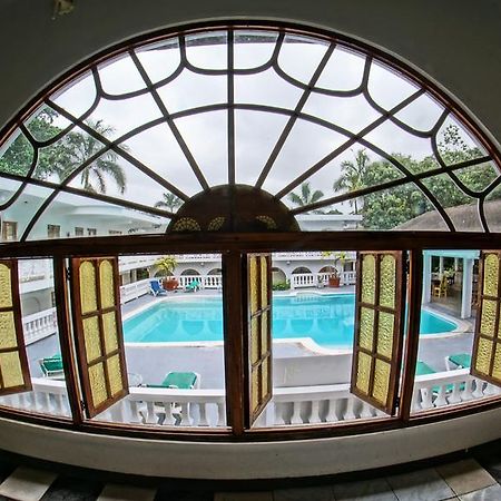 Pure Oasis Resort Negril Buitenkant foto