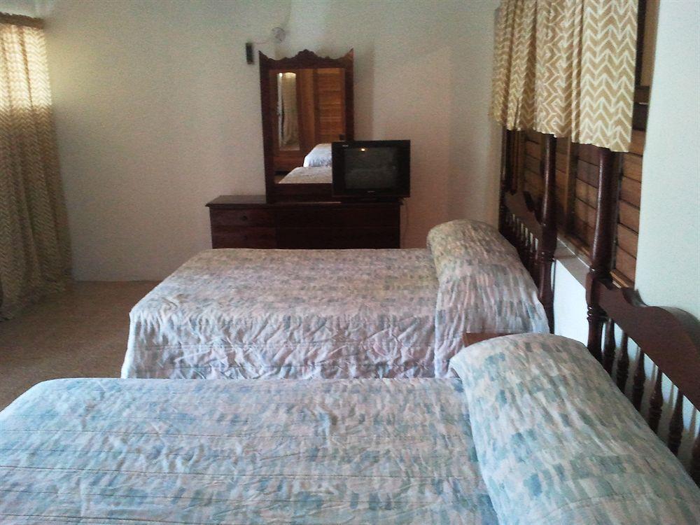 Pure Oasis Resort Negril Buitenkant foto
