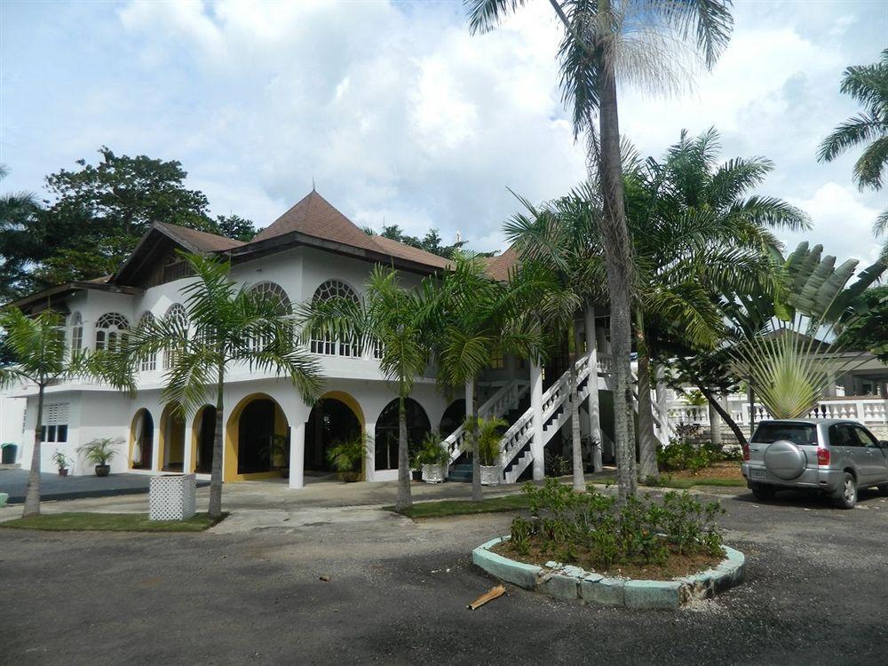 Pure Oasis Resort Negril Buitenkant foto