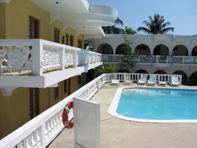 Pure Oasis Resort Negril Buitenkant foto