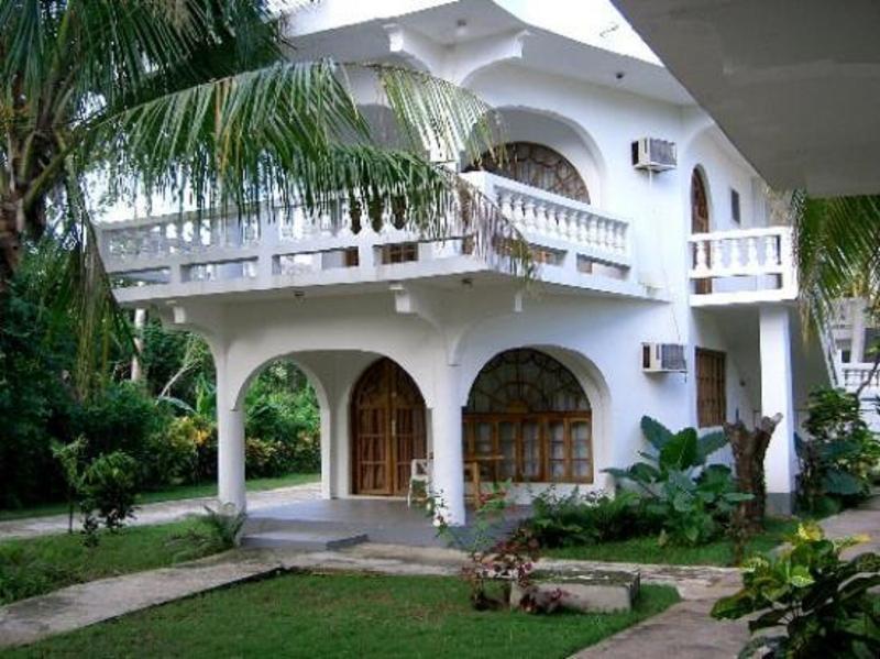 Pure Oasis Resort Negril Buitenkant foto