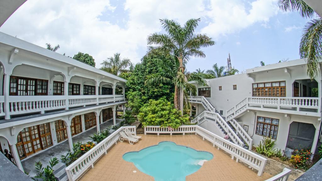 Pure Oasis Resort Negril Buitenkant foto