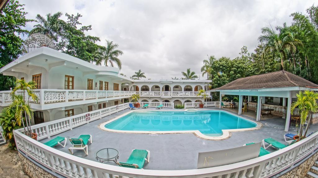 Pure Oasis Resort Negril Buitenkant foto