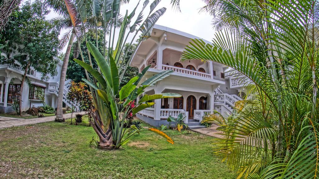 Pure Oasis Resort Negril Buitenkant foto