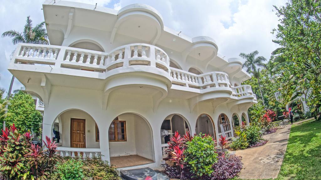 Pure Oasis Resort Negril Buitenkant foto