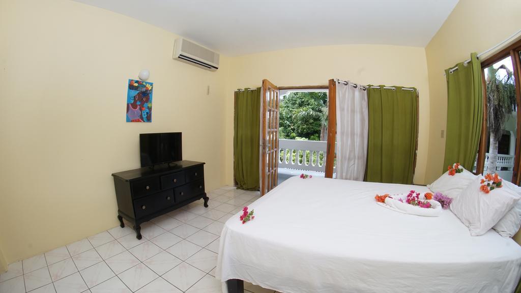 Pure Oasis Resort Negril Buitenkant foto
