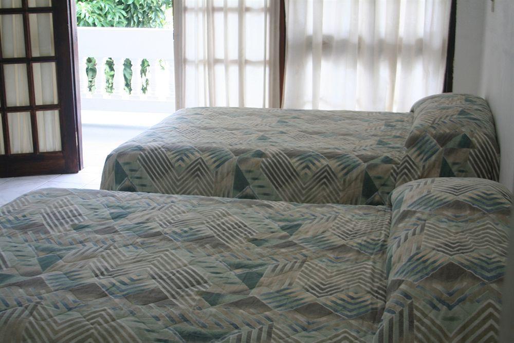 Pure Oasis Resort Negril Buitenkant foto